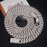 16mm Iced Out Cuban Chain Big Middle Row - Image 12